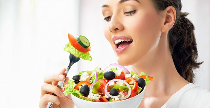 Healthy-eating-tips-for-women-at-401.png